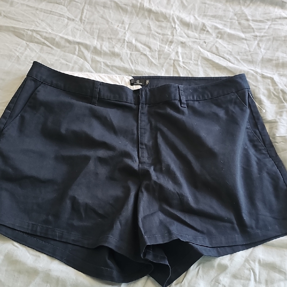 New Women's  Volcom Navy Shorts